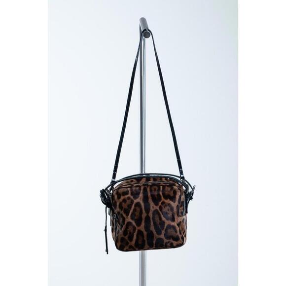 Dolce & Gabbana Leopard Print Pony Hair Camera Bag - Picture 8 of 8